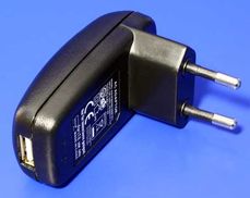 nabijecka220v-usb-1a